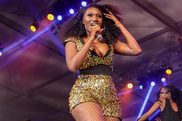 Sarkodie Apologizes On Behalf Of Wendy Shay, Promises To Make Her Apologize To Mzgee And Joynews