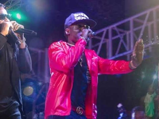 Video: Shatta Wale unites with Criss Waddle at Medikal’s concert
