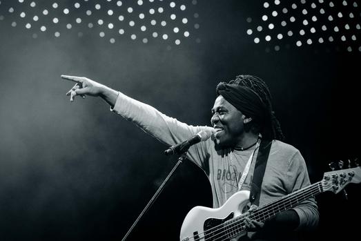 Grammy Award Winner Calls For Stonebwoy Feature