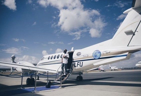 BREAKING NEWS: Private jet takes Cassper Nyovest to Guyana instead of Ghana