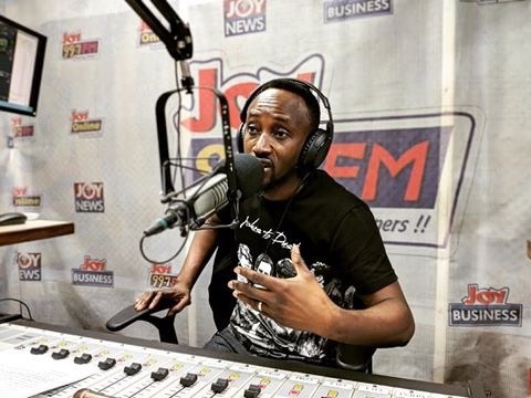 Stonebwoy &amp; Shatta Wale haven’t returned their awards – George Quaye