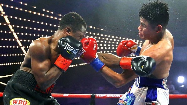Video:Emmanuel Navarette Stops Dogboe Again In A Very Tensed Fight