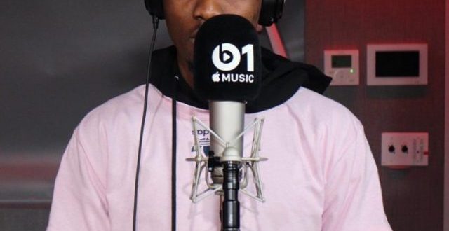 Kwesi Arthur - Fire In The Booth Freestyle