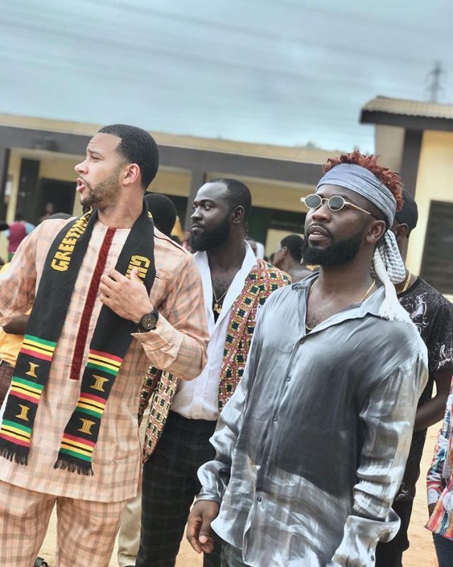 Memphis Depay spent a night with pupils of cape Coast school of deaf, slept on their bed