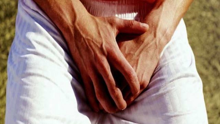 Footballer suspended after biting rival’s genitalia