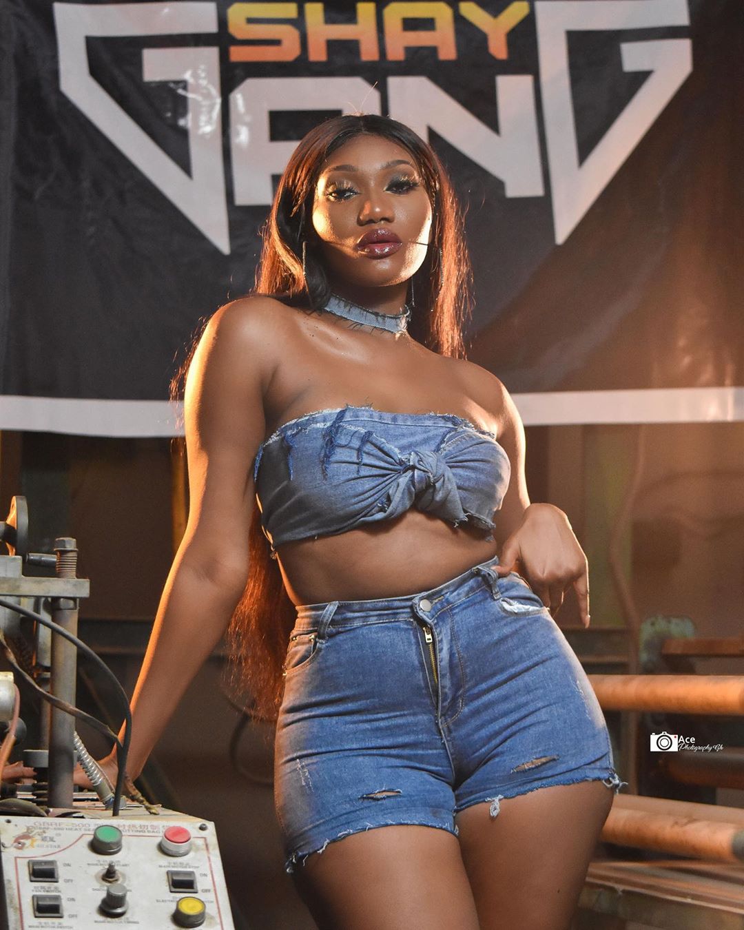 "I'm wild like shatta wale, ambitious like Sarkodie, A tuffseed like Stonebwoy" - Wendy Shay