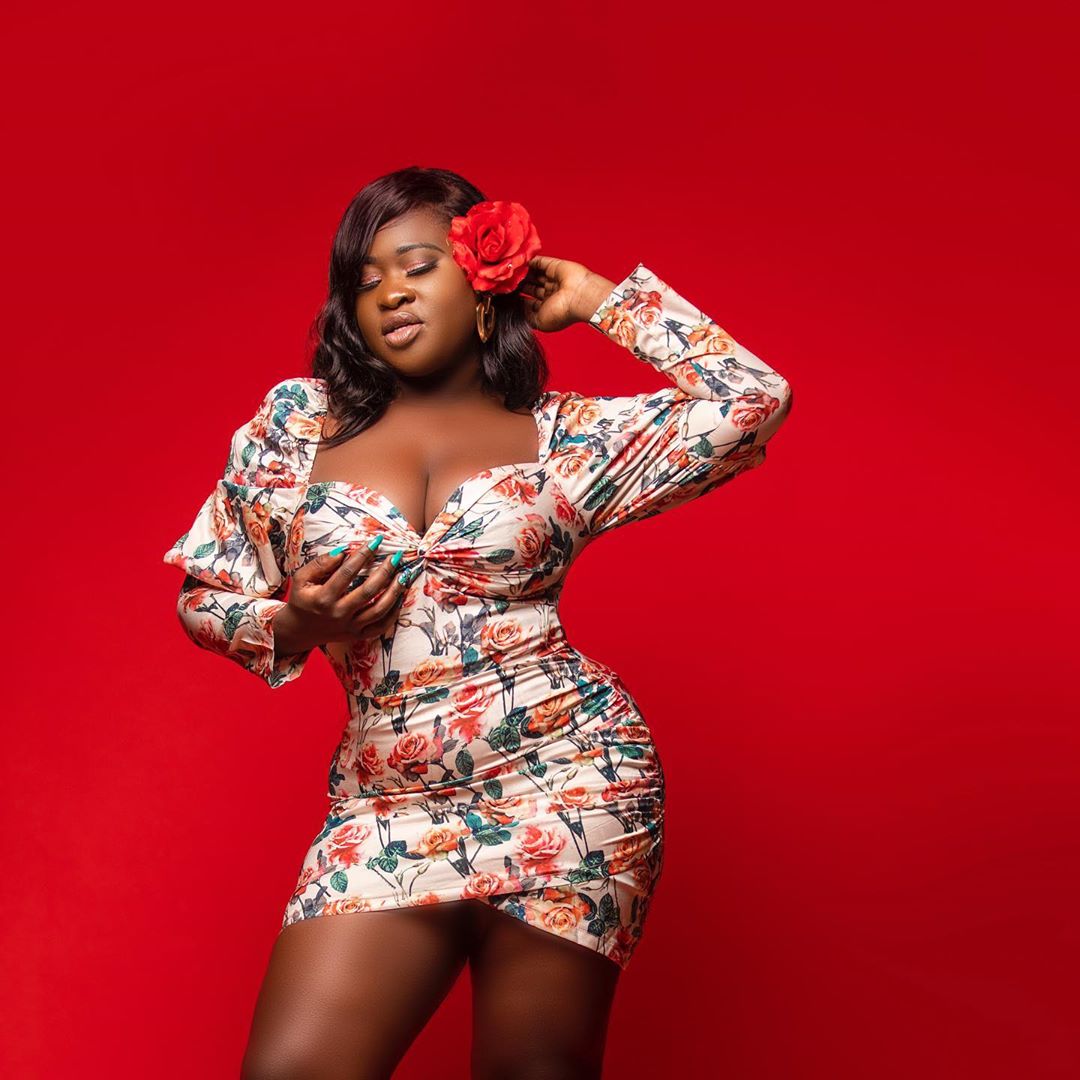 "I want to be a Nigerian because Ghana is full of savage and evil" - Sista Afia