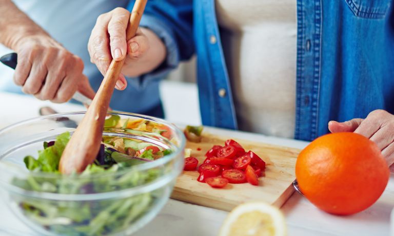 6 Natural Ways To Lower Your Blood Sugar