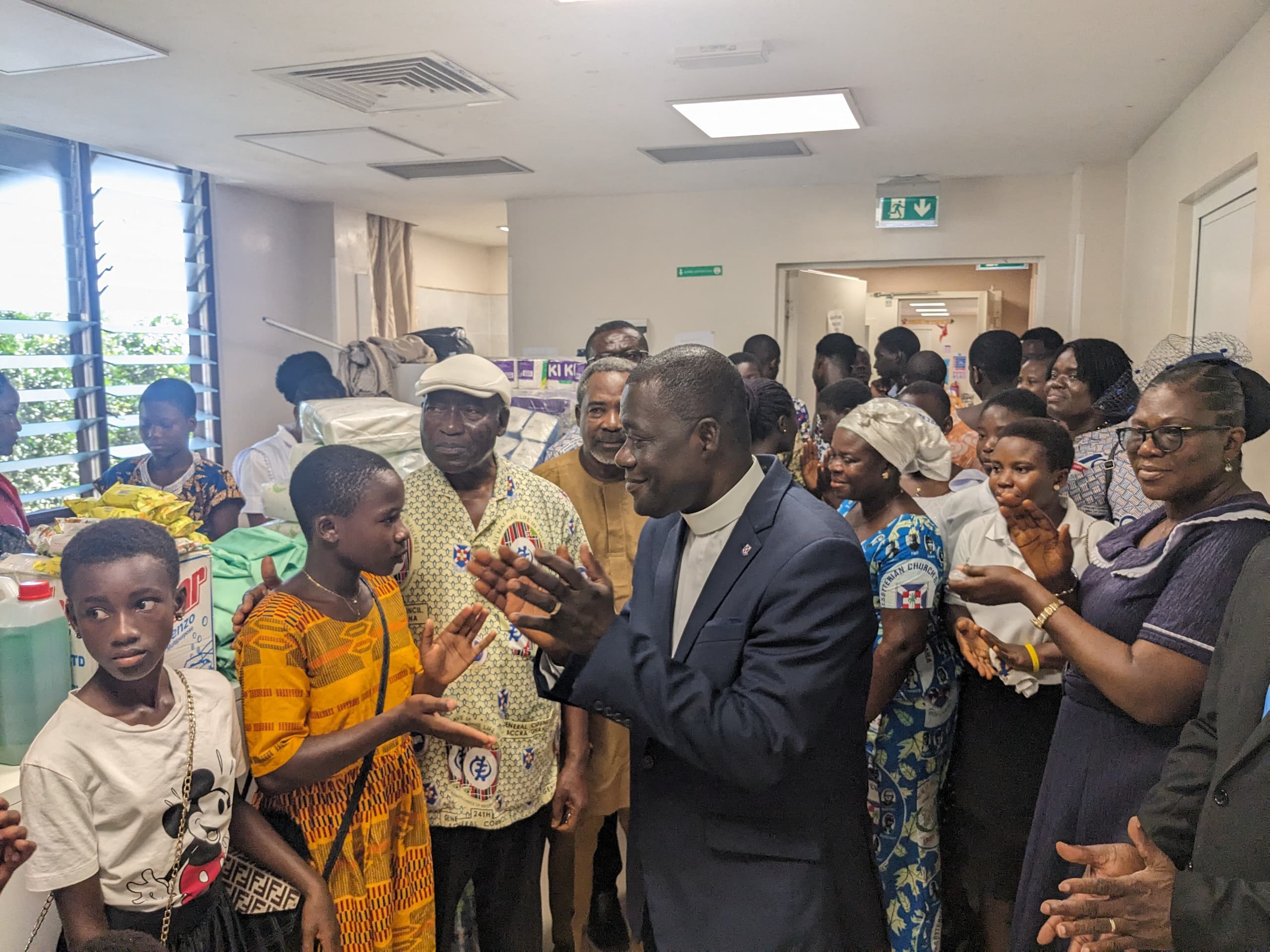 Presbyterian Church of Ghana Victory Congregation Abotakyi Donates to Tetteh Quarshie Memorial Hospital
